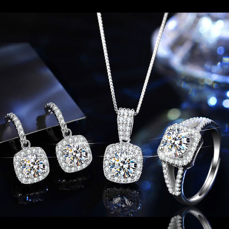 La Vie Lab-Grown Diamond Necklace & Ring